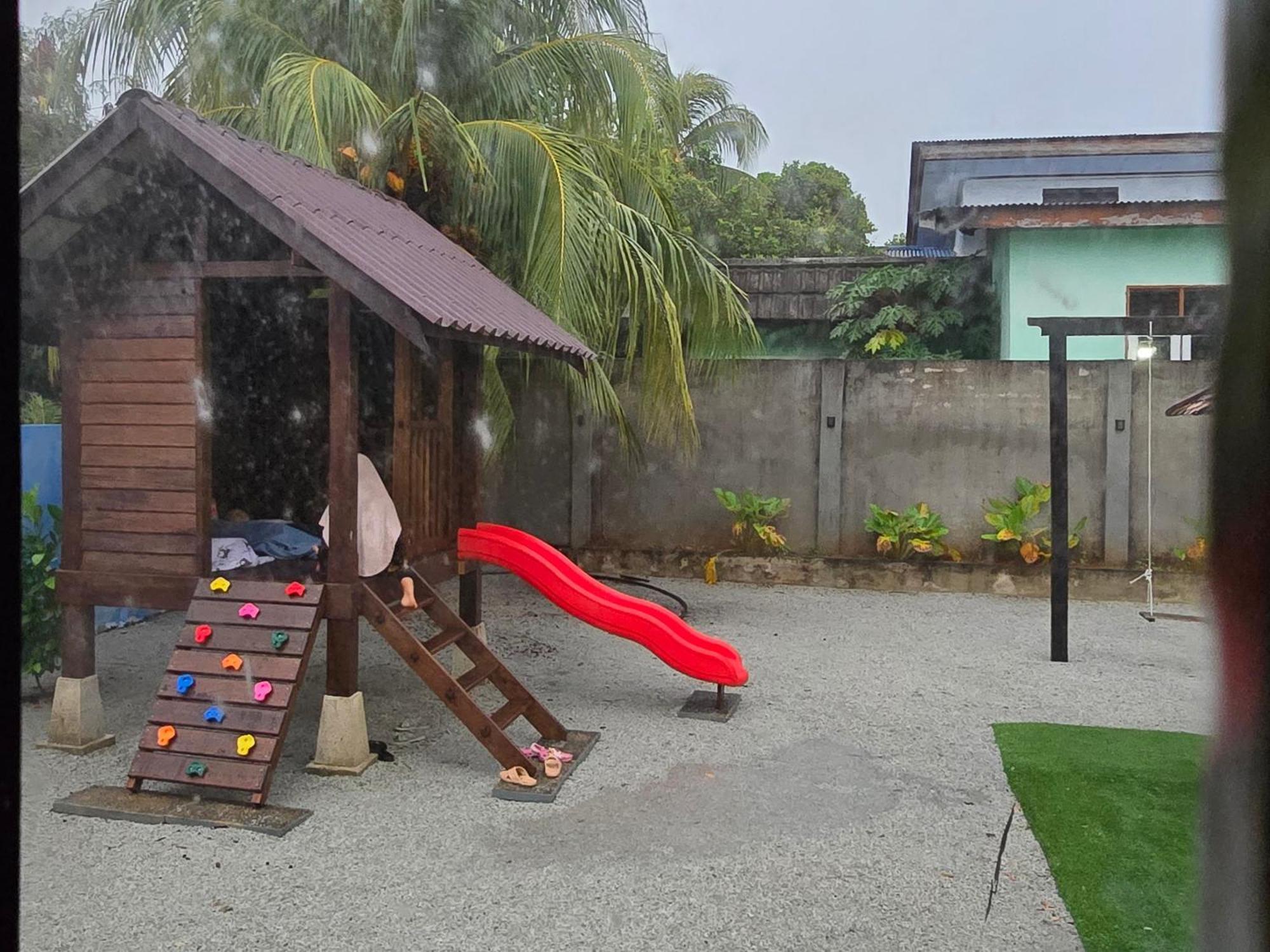 Casa Tiga Homestay Besut Kampung Kuala Besut Εξωτερικό φωτογραφία