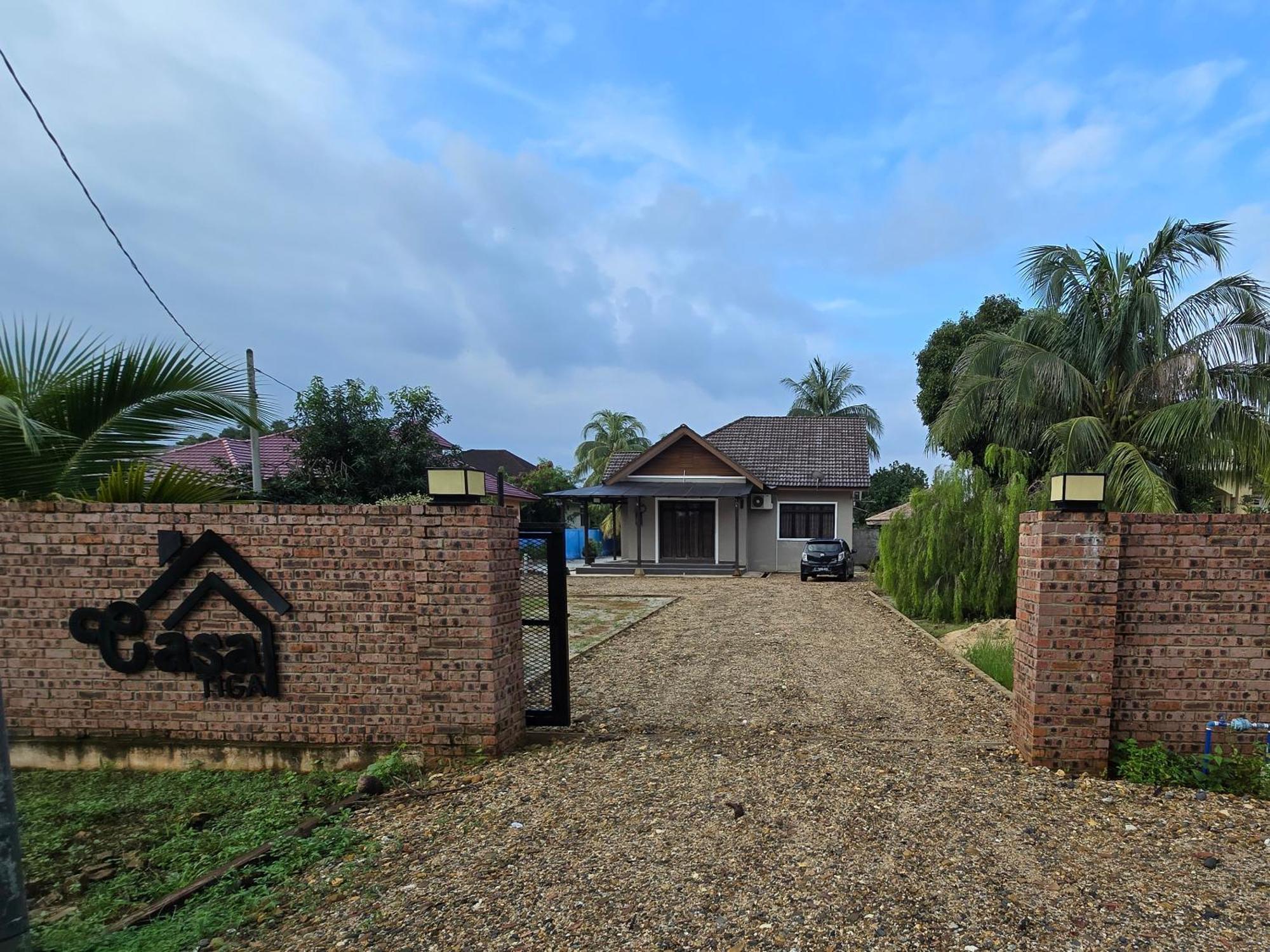 Casa Tiga Homestay Besut Kampung Kuala Besut Εξωτερικό φωτογραφία